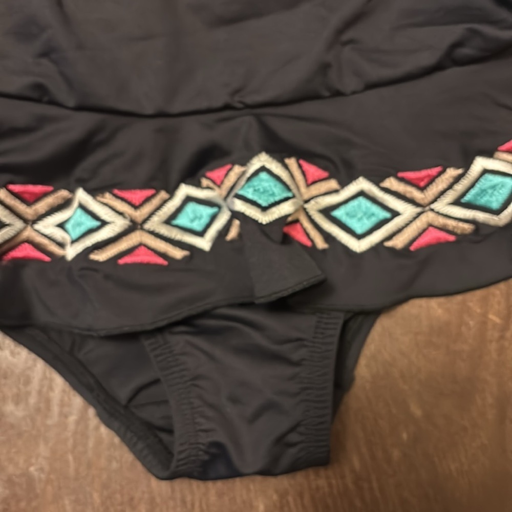 La Blanca Black Swimsuit with Vibrant Accents - Picture 4 of 9